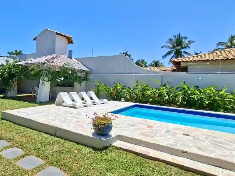 Resort 013 - Casa para temporada no Guarujá
